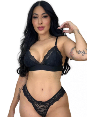 C136 Conjunto Letícia Preto (Frente)